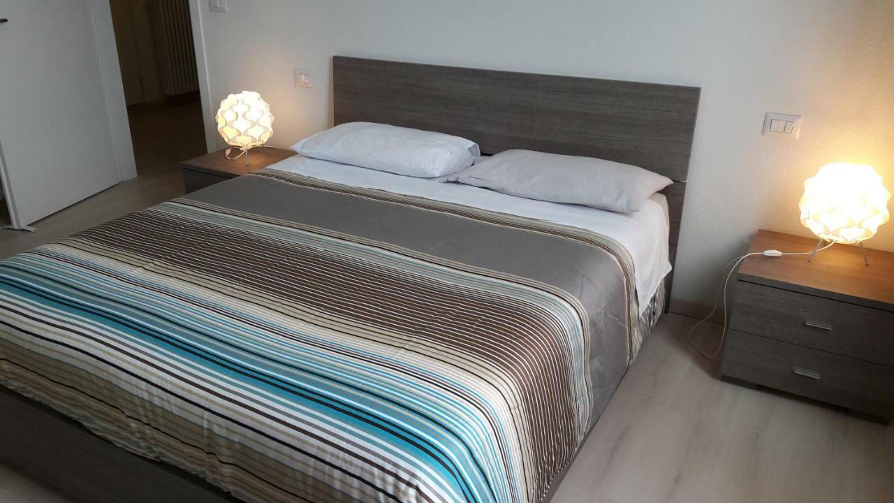 Residenza Lux Fronte Mare Leilighet Vado Ligure Eksteriør bilde